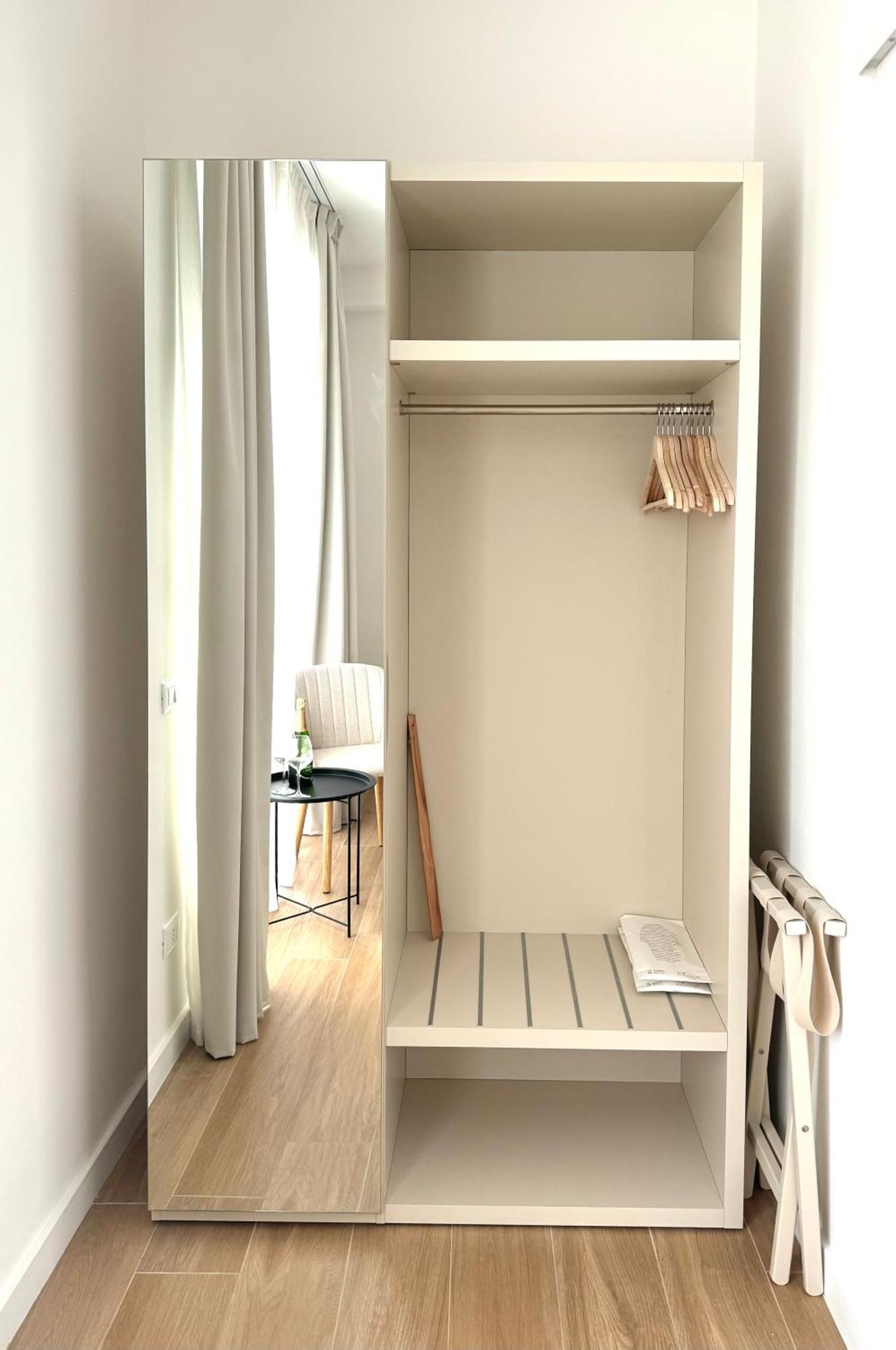 Feel Boutique Rooms Oristano Exterior photo