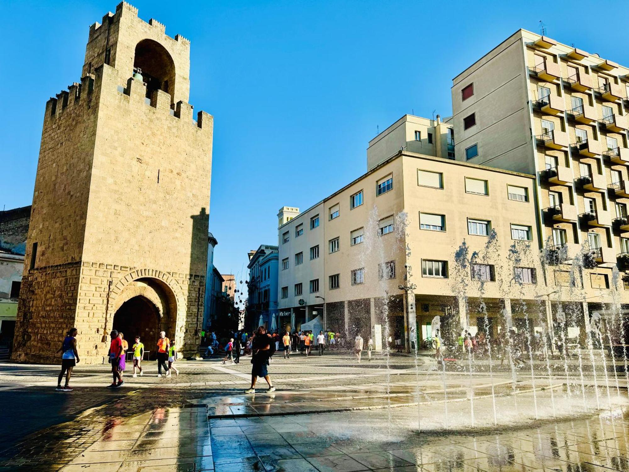 Feel Boutique Rooms Oristano Exterior photo